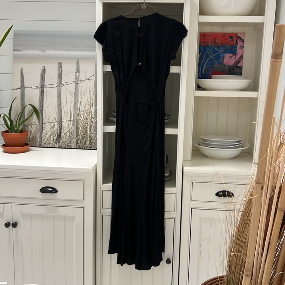 Reformation Black Midi dress - Picture 7 of 10